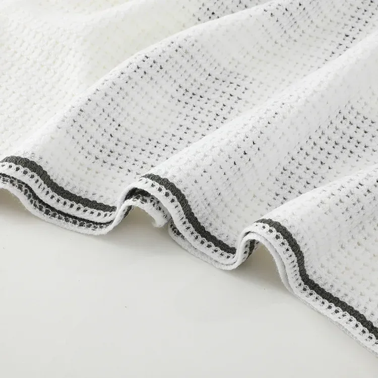 Wholesale ivory square motif crochet-look shirt for OEM and private label production 4
