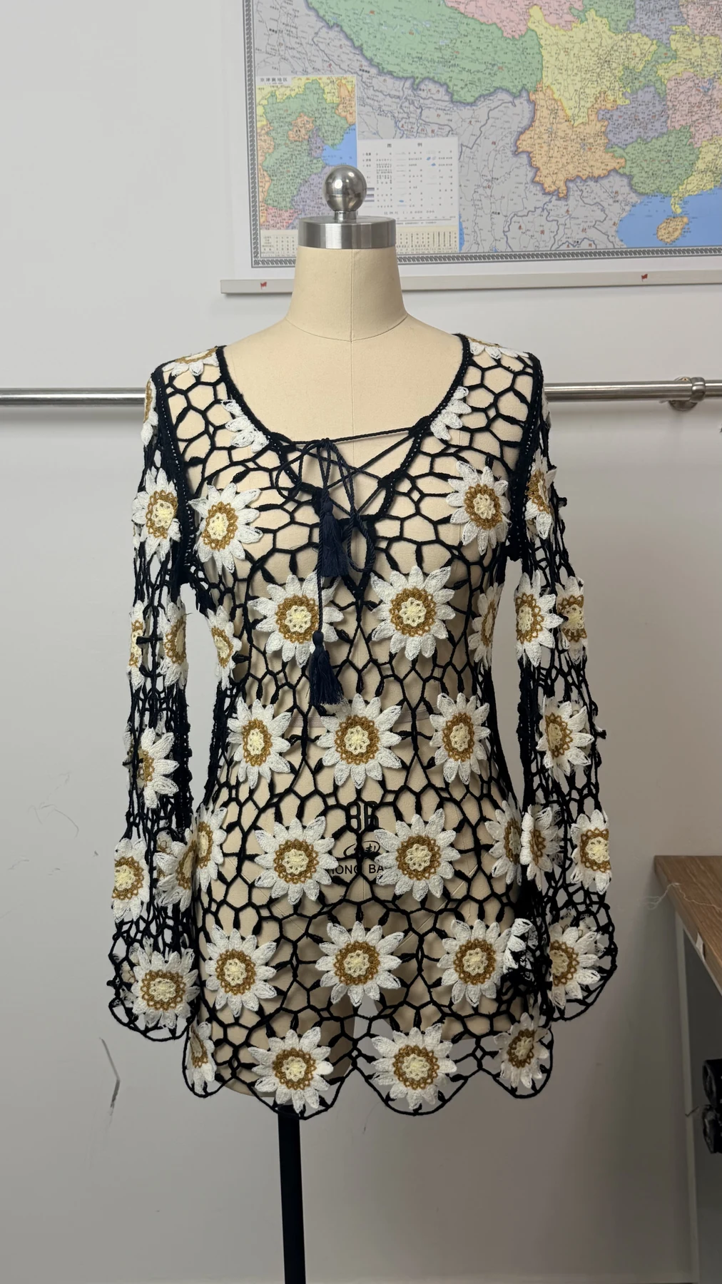 Wholesale Black Ivory Daisy Crochet-Look Tunic for OEM and private label production 5