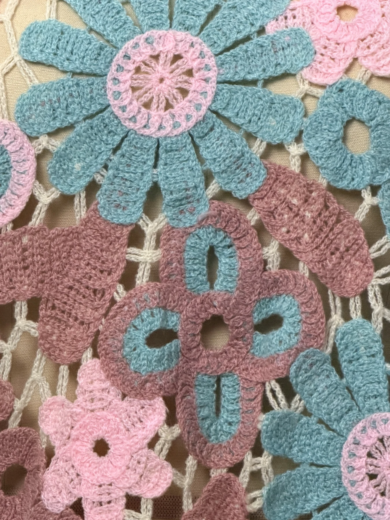 Wholesale Pastel Floral Crochet-Look Pullover for OEM and private label production 2