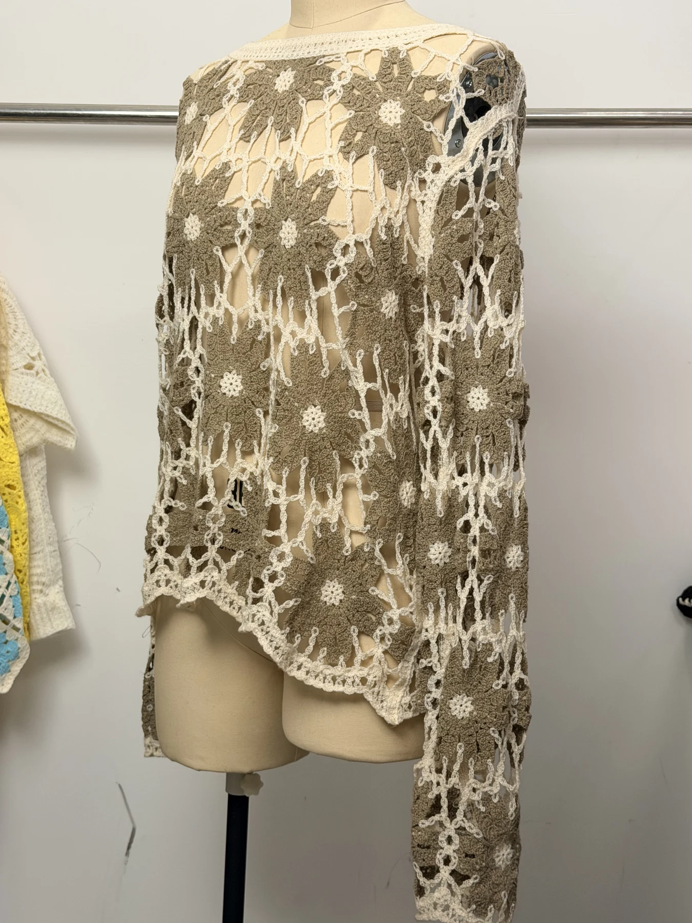 Wholesale Taupe Floral Crochet-Look Poncho Top for OEM and private label production 2