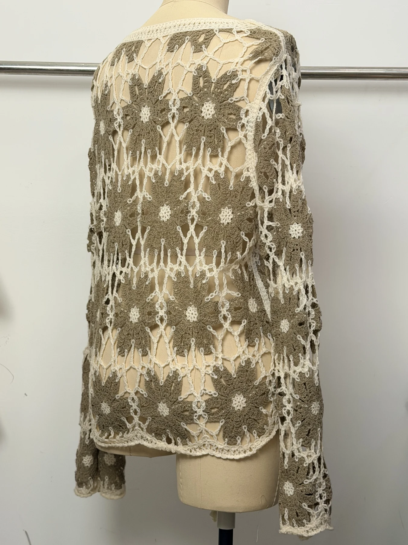 Wholesale Taupe Floral Crochet-Look Poncho Top for OEM and private label production 5