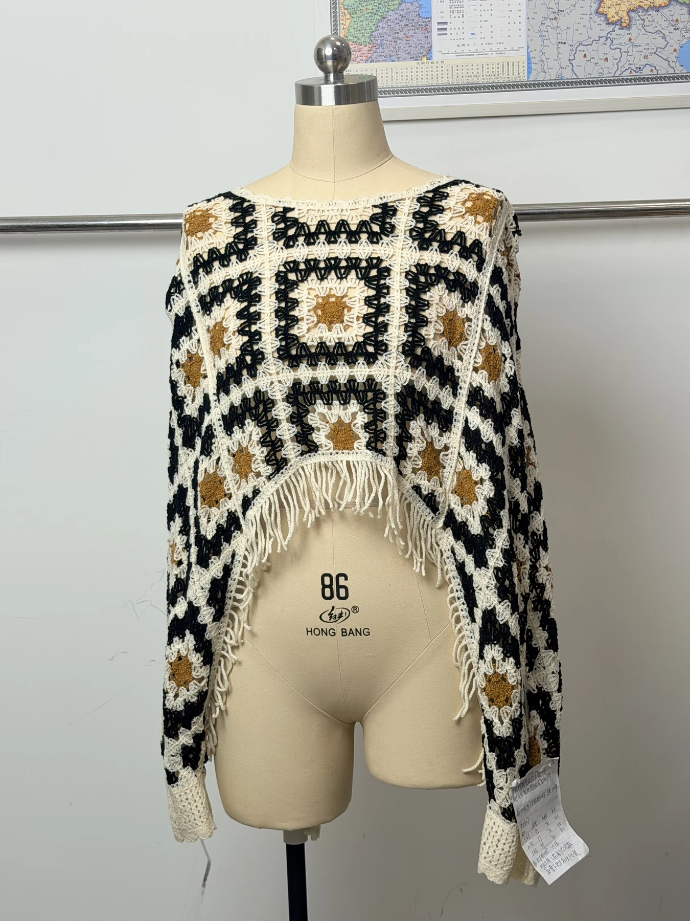 Wholesale Black Ivory Geometric Fringe Crochet-Look Poncho for OEM and private label production 2