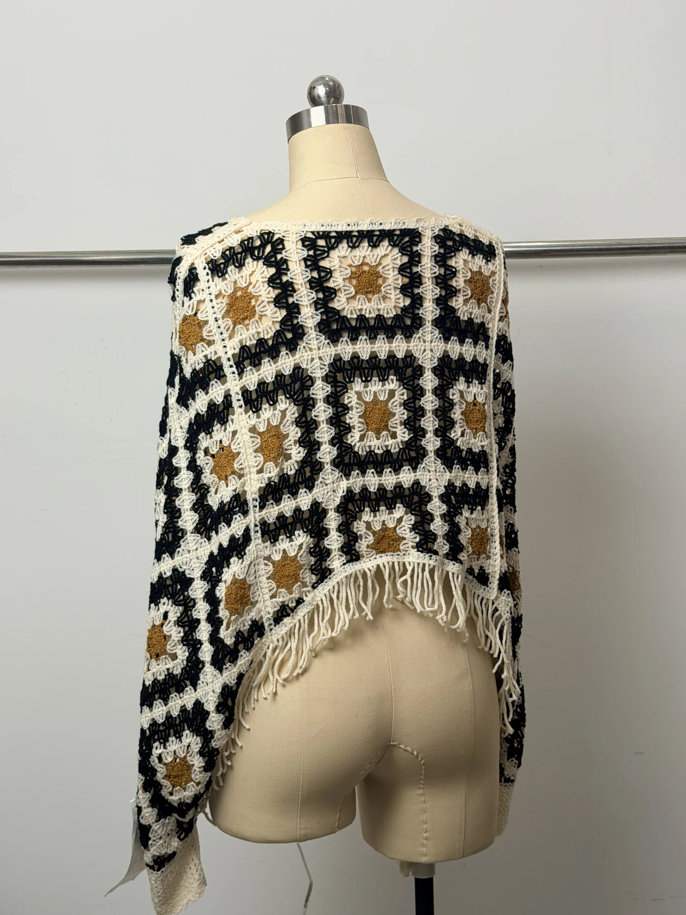 Wholesale Black Ivory Geometric Fringe Crochet-Look Poncho for OEM and private label production 5