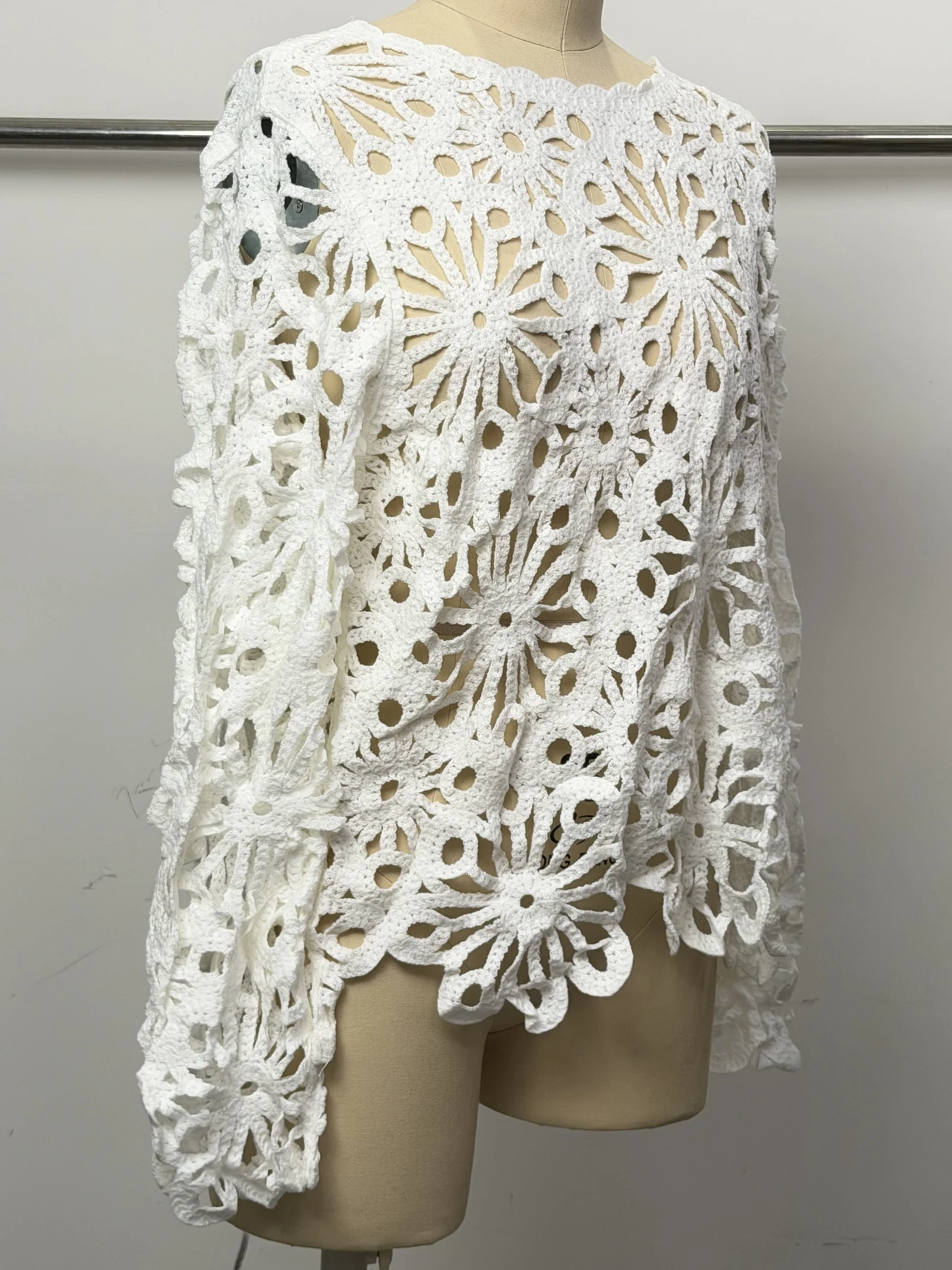 Wholesale Ivory Petal Motif Crochet-Look Poncho Top for OEM and private label production 3