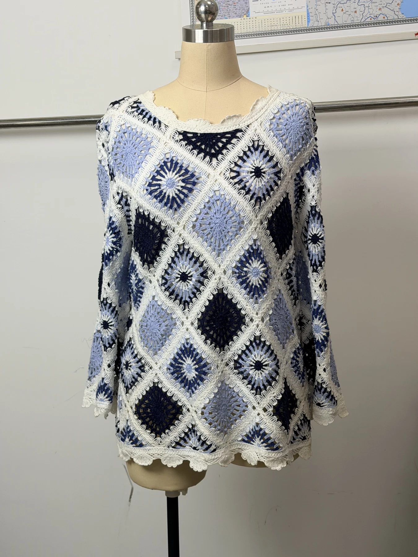 Wholesale Navy Ivory Diamond Crochet-Look Tunic for OEM and private label production