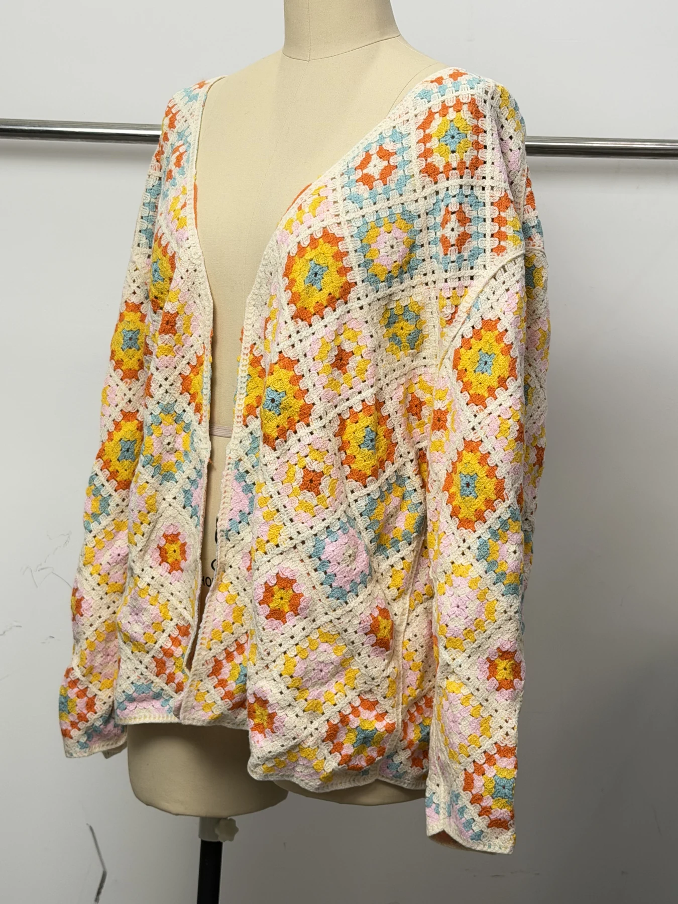 Wholesale Orange Yellow Floral Crochet-Look Cardigan for OEM and private label production 2