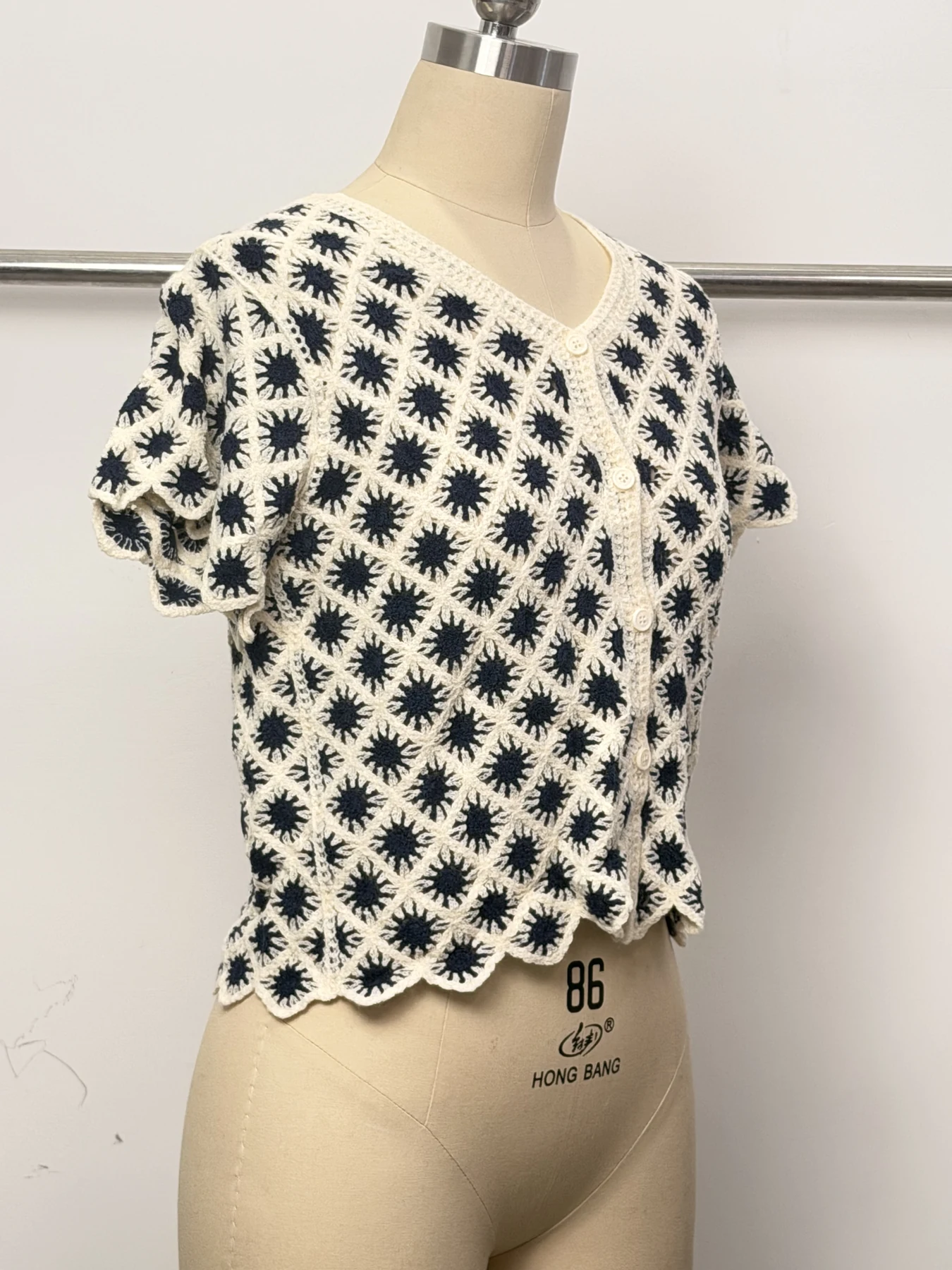 Wholesale Black Ivory Diamond Crochet-Look Short Sleeve Top for OEM and private label production 3