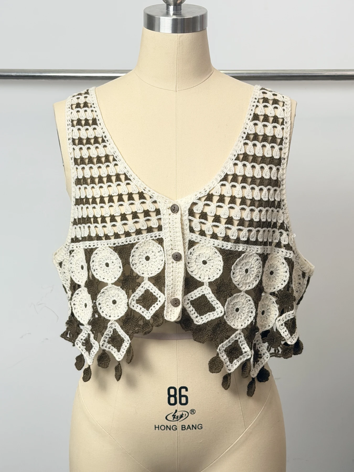 Wholesale Black Ivory Diamond Fringe Crochet-Look Vest for OEM and private label production