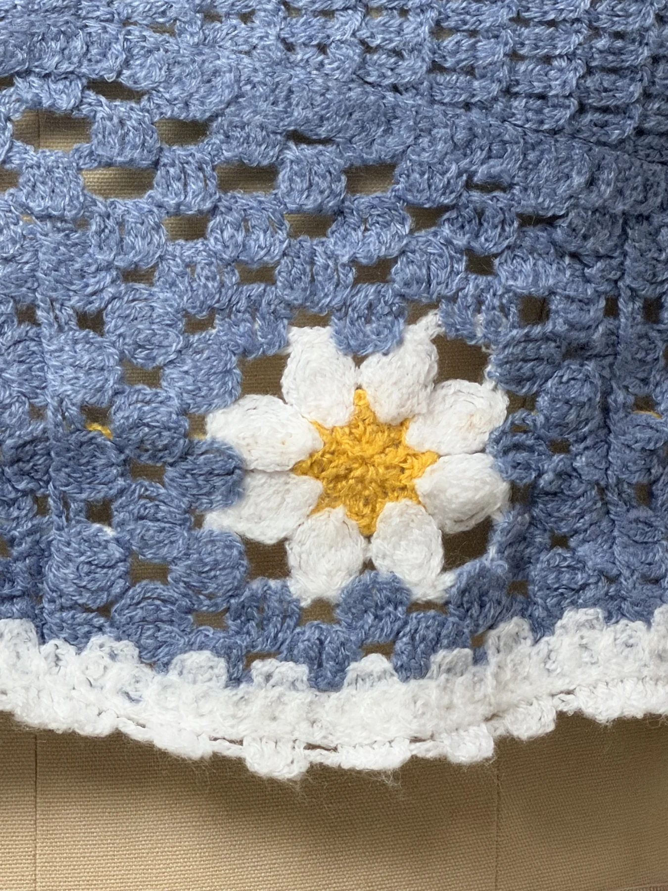 Wholesale Blue Ivory Daisy Crochet-Look Bralette Top for OEM and private label production 2
